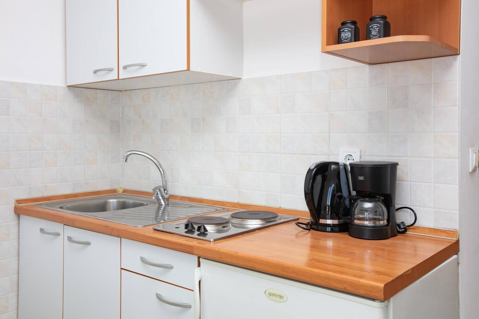 Apartments By The Sea Tisno, Murter - 812 Ruang foto