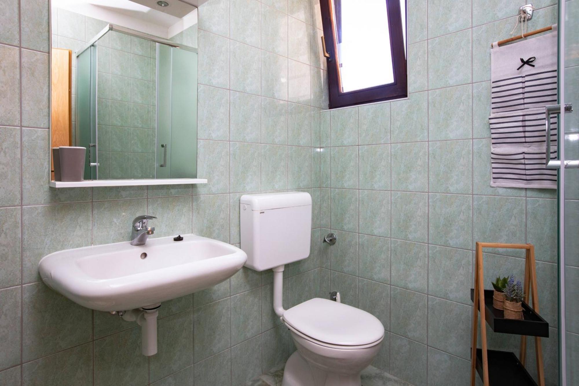 Apartments By The Sea Tisno, Murter - 812 Ruang foto
